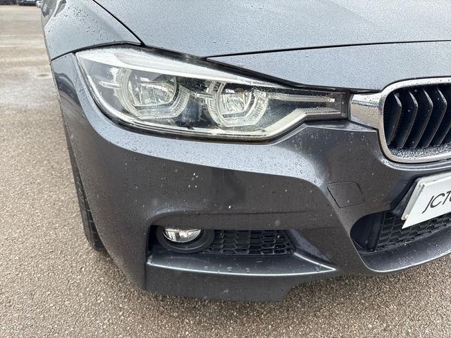 BMW 3 Series Photo 33