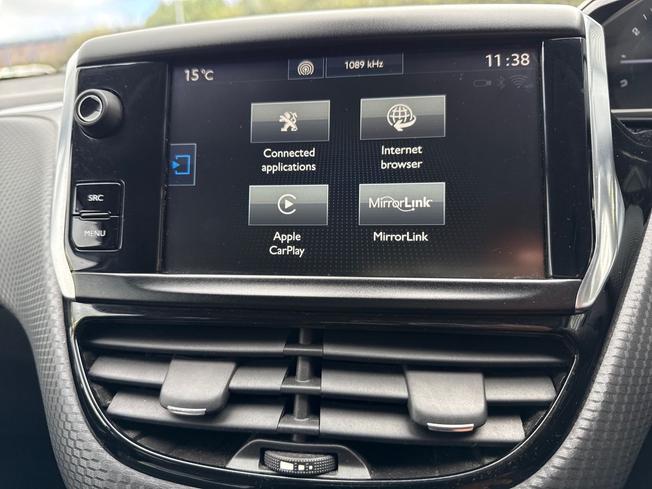 PEUGEOT 2008 Photo 37