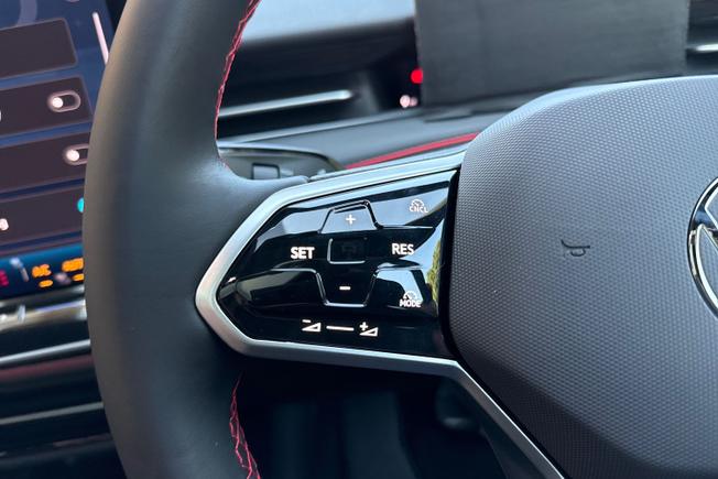 VOLKSWAGEN Id.7 Photo 16