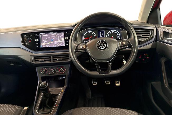 VOLKSWAGEN Polo Photo 11