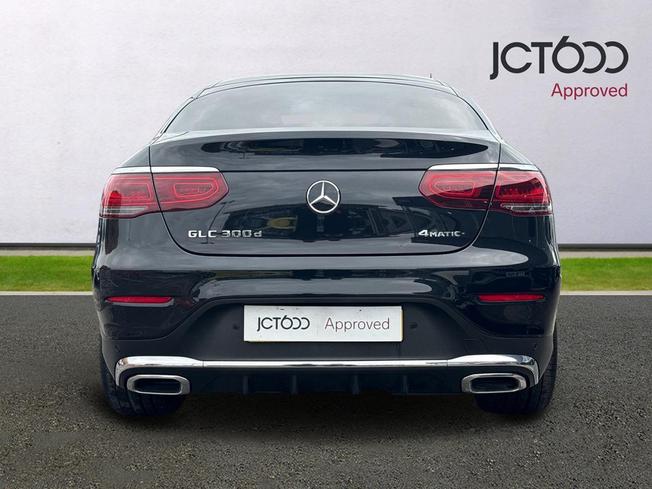 MERCEDES-BENZ GLC Photo 7