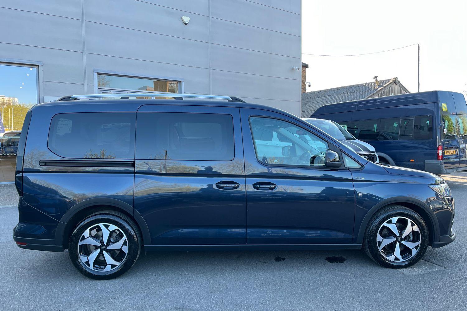 Ford TOURNEO CONNECT Photo 36