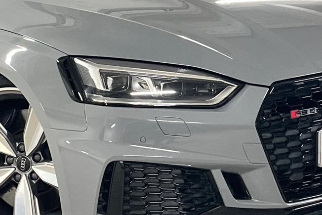 AUDI RS5 Photo 19