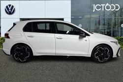 VOLKSWAGEN Golf Photo 4