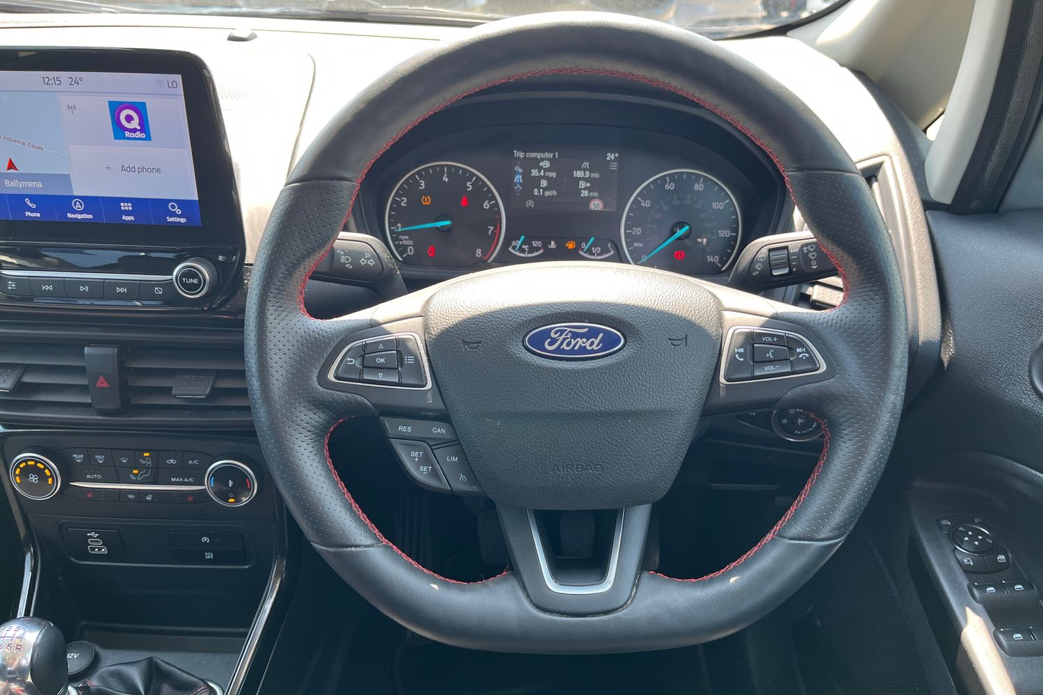 Ford ECOSPORT Photo 11