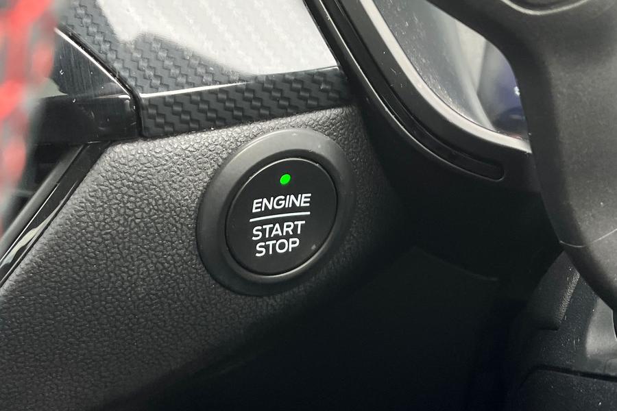 Ford Kuga Photo autoimg-cbfdd1d1aadf4a29d1d2a0d816f6d397a10af22b.jpg