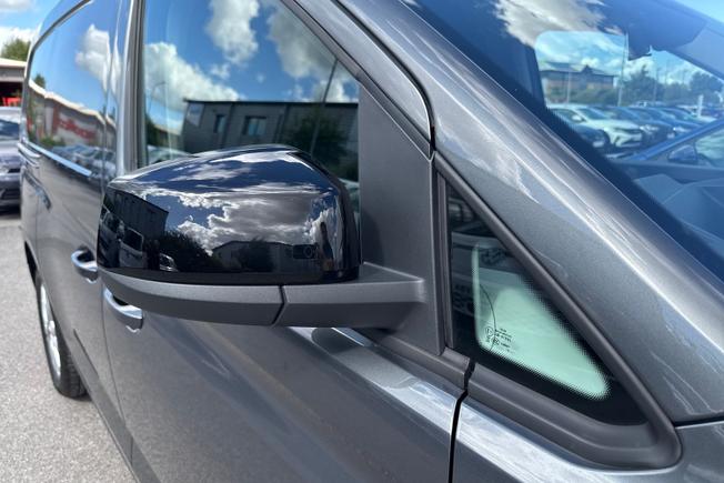 VOLKSWAGEN Caddy Photo 20