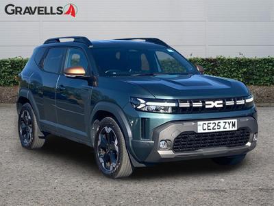 Used 2025 Dacia DUSTER 1.2 TCe MHEV EXTREME SUV 5dr Petrol Manual Euro 6 (s/s) (130 ps) Green at Gravells