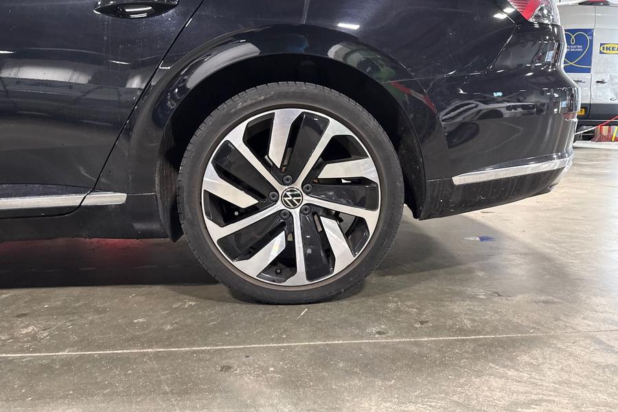 Volkswagen ARTEON Photo autoimg-cc132a8294e9691e98f1abc2e2950d7c340c276c.jpg