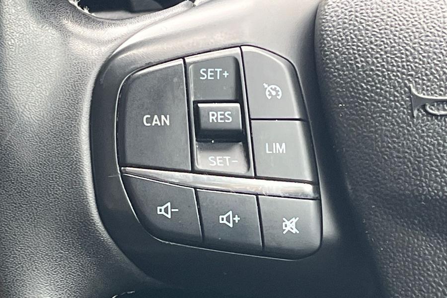 Ford Fiesta Photo autoimg-cc15096a1fce4f7659e402628f28725d67e61f27.jpg