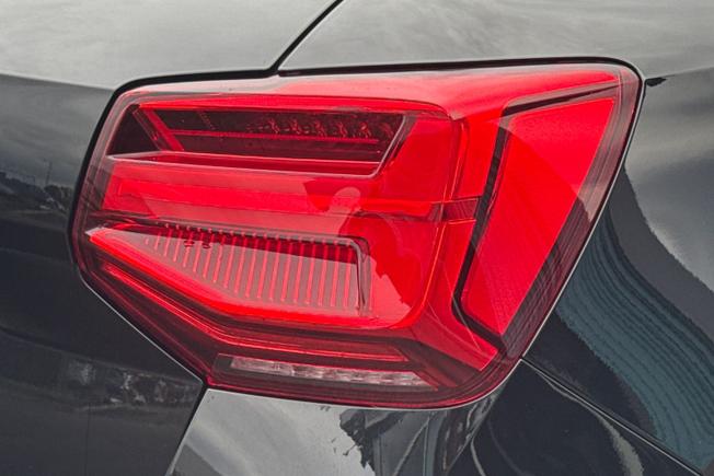 Audi Q2 Photo 18
