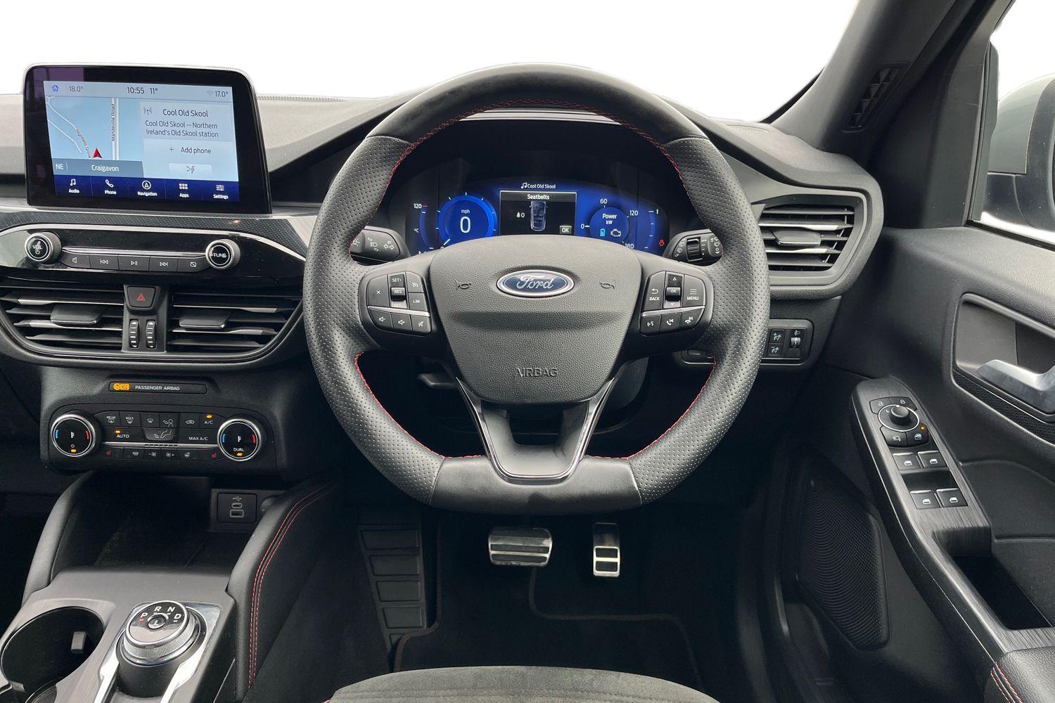 Ford KUGA Photo 10