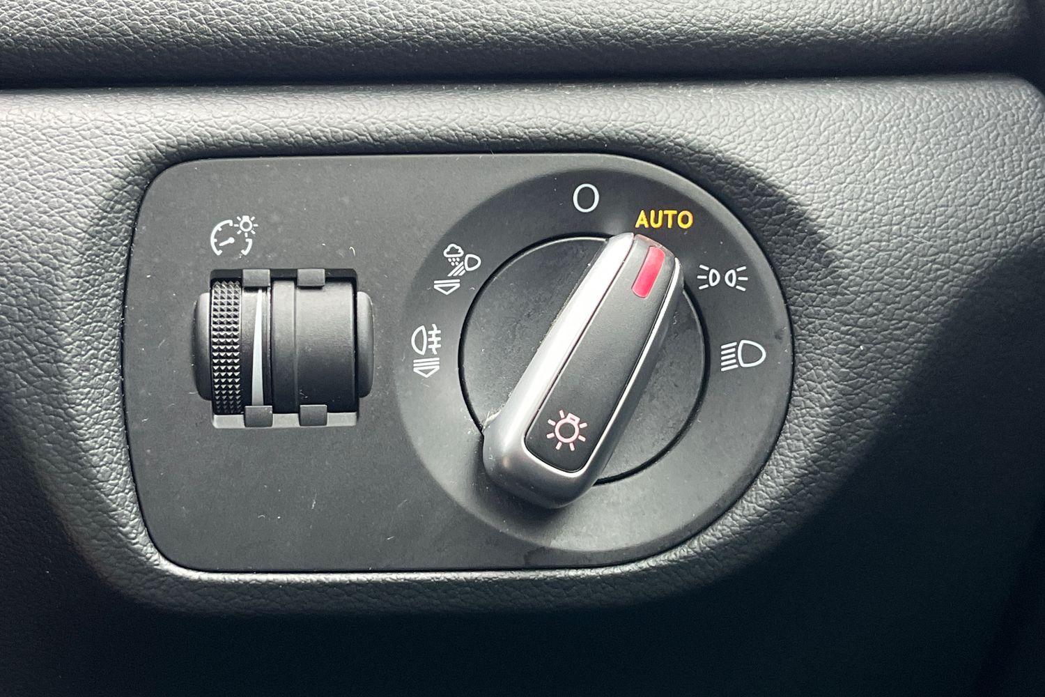 Audi Q3 Photo 30