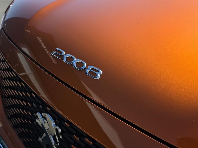Used Peugeot E-2008 YB71SKU 26