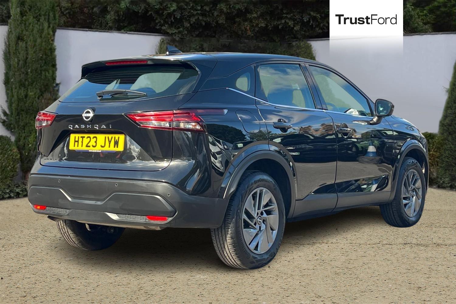 Nissan QASHQAI Photo 3
