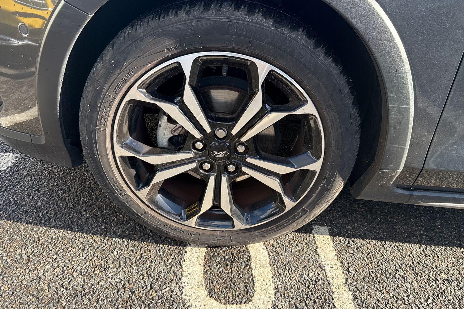 Ford Focus Photo 36