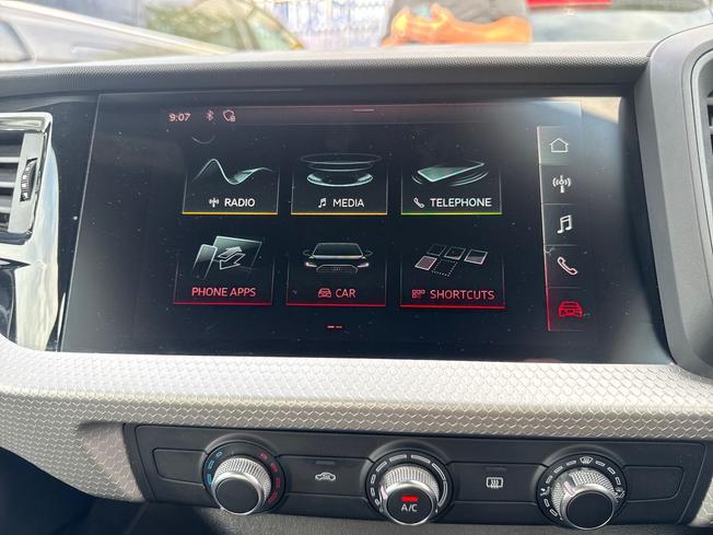 AUDI A1 Photo 13