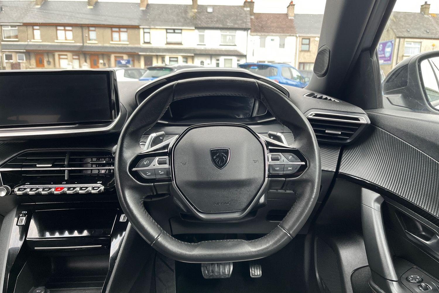 Peugeot 2008 Photo 11