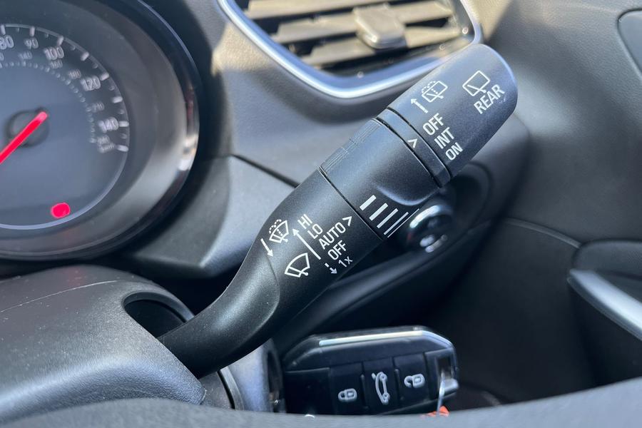 Vauxhall GRANDLAND X Photo autoimg-cc287aec1ddcc91f57b646d38f7f757f98710547.jpg