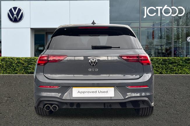 VOLKSWAGEN Golf Photo 7