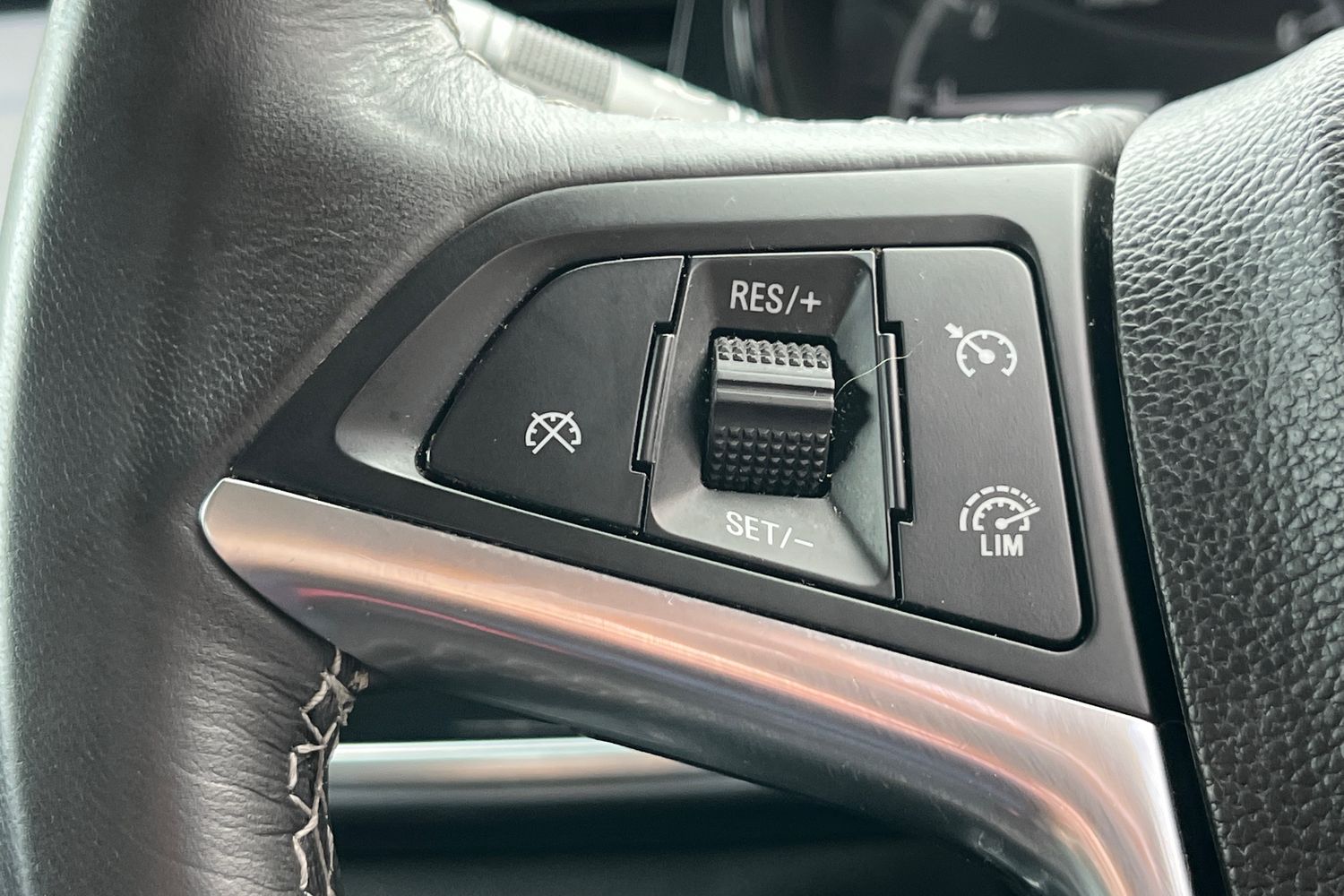 Vauxhall Mokka X Photo 31