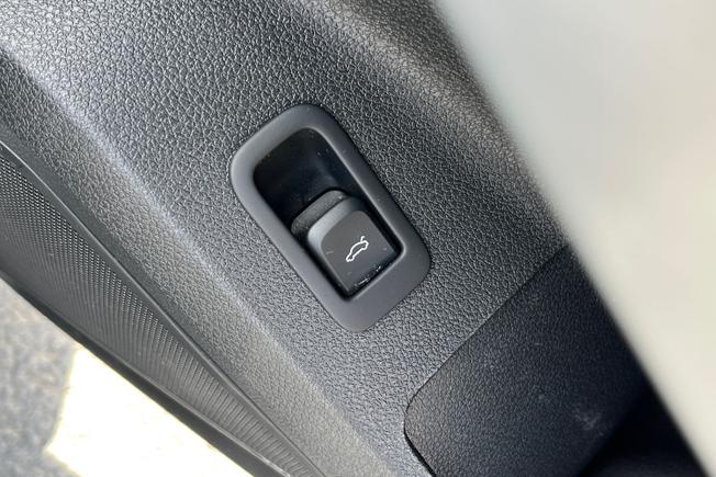 AUDI Q2 Photo 47