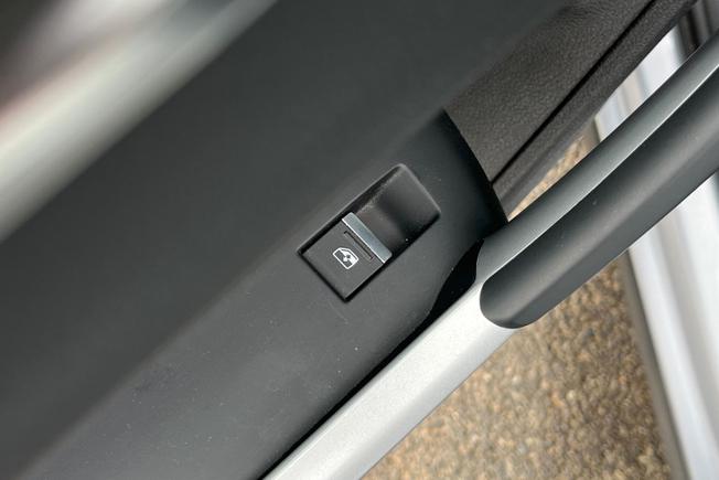 AUDI Q3 Photo 43