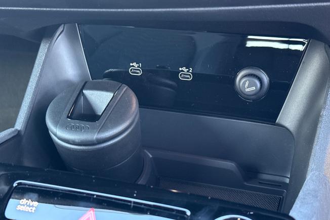 AUDI A6 E-Tron Sportback Photo 25