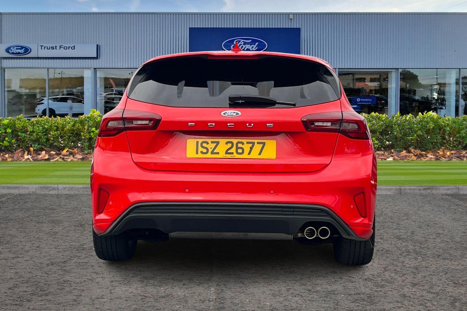 Ford Focus Photo 6