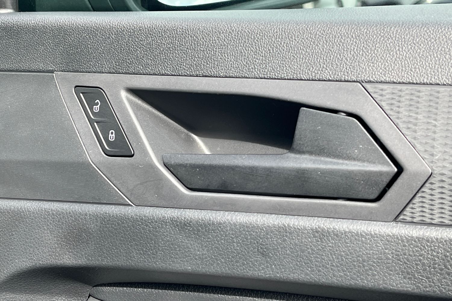 Ford TRANSIT CONNECT Photo 34