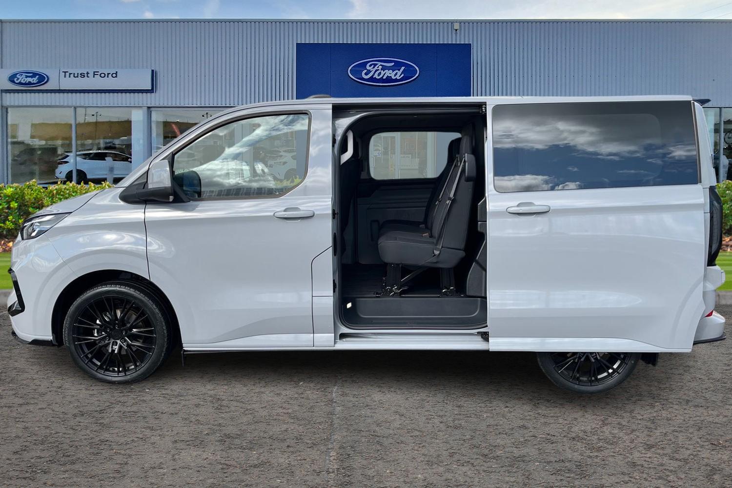 Ford Transit Custom Photo 4