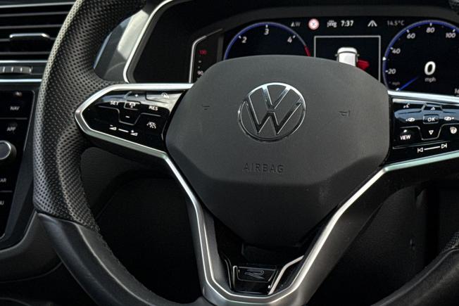 VOLKSWAGEN TIGUAN Photo 40