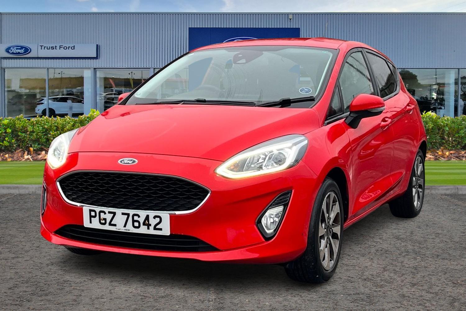 Ford FIESTA Photo 4