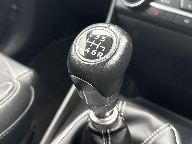FORD Fiesta Photo 54