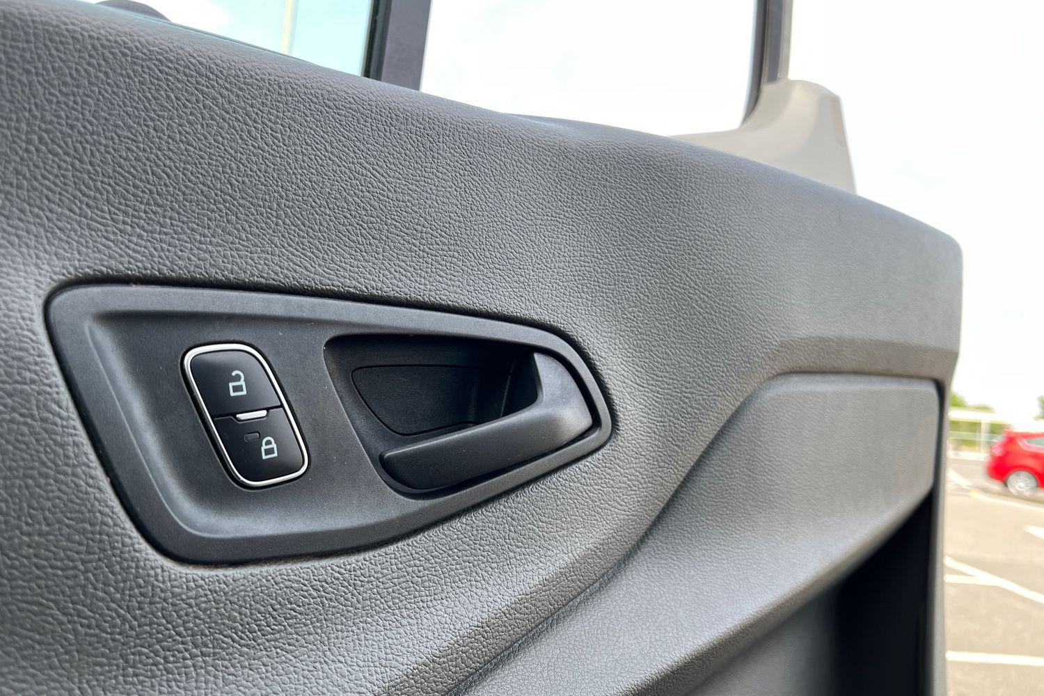 Ford TRANSIT Photo 31