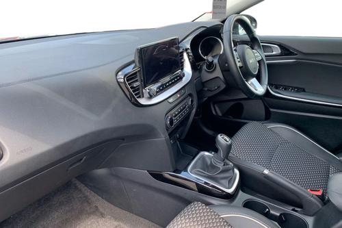 Kia XCEED Photo autoimg-cc4320fc67f3937df7621f35bac050e361b7c32e.jpg