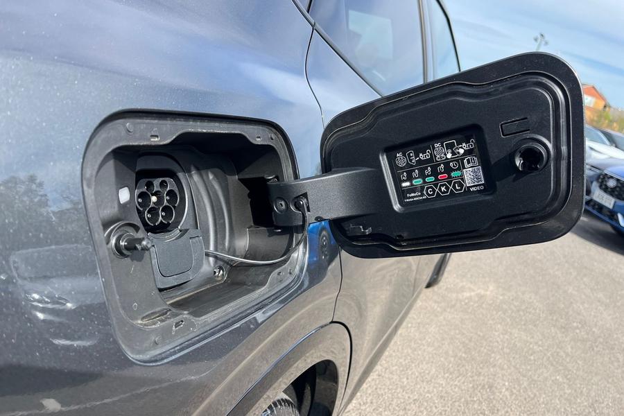 Ford Capri Photo autoimg-cc43f20f14e55a0af9058bf836cb40fa3c2c12c4.jpg