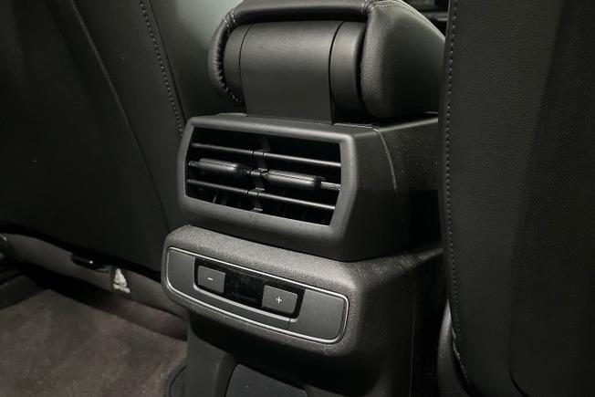 AUDI Q4 E-Tron Photo 30