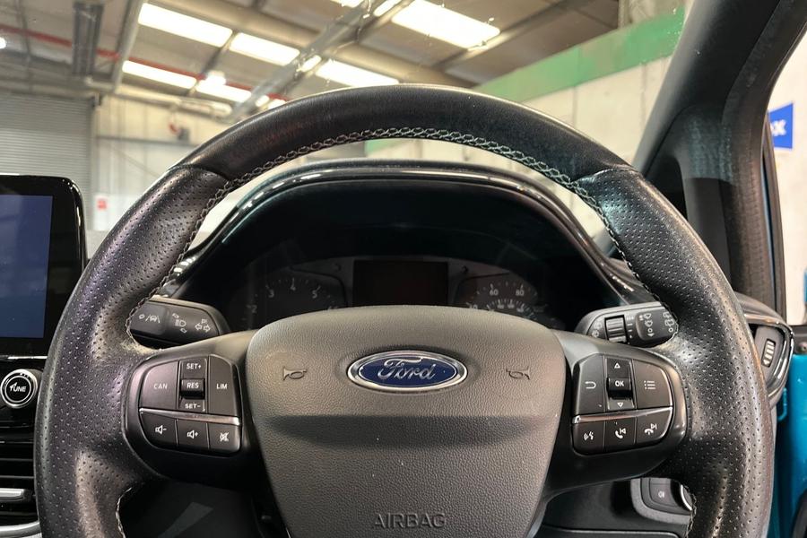 Ford FIESTA Photo autoimg-cc473a3a576b63f8779a629ca64dfeec6683d3f2.jpg