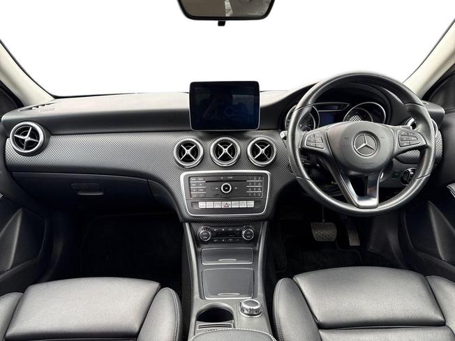 MERCEDES-BENZ A Class Photo 10
