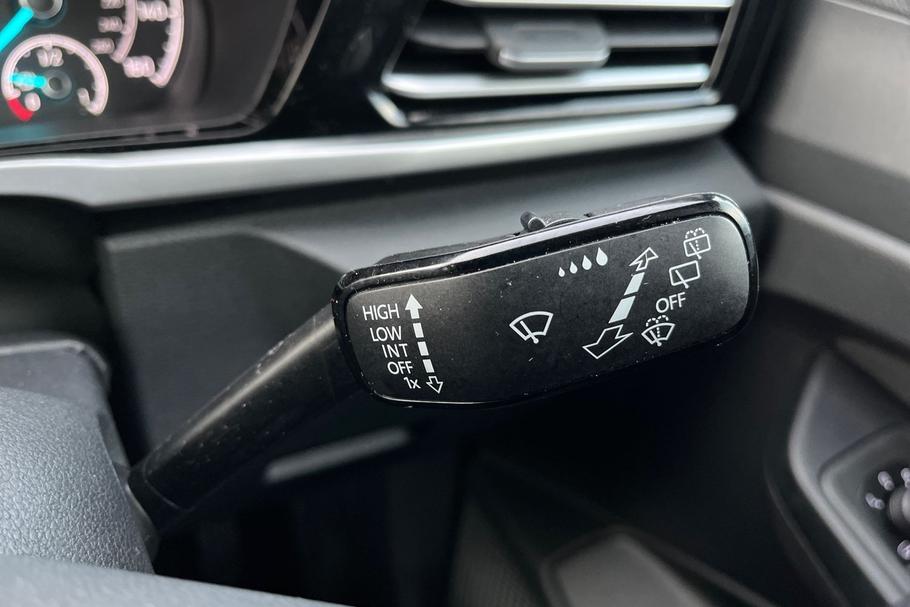 Used Ford Tourneo Connect 15