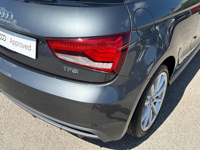 AUDI A1 Photo 18