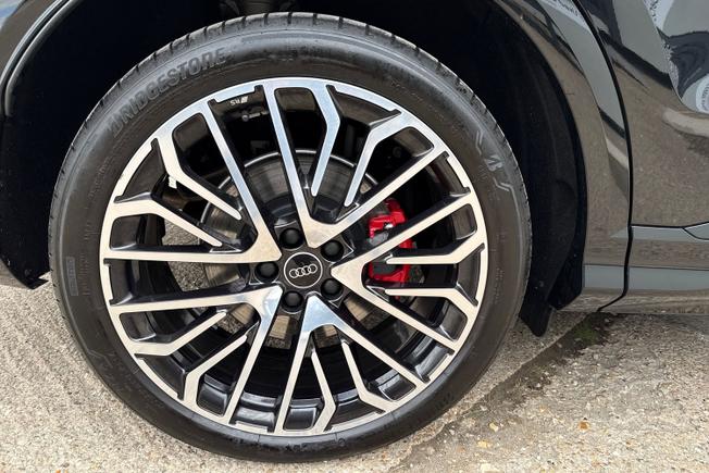AUDI SQ5 Photo 33