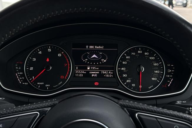 Audi A4 Avant Photo 37