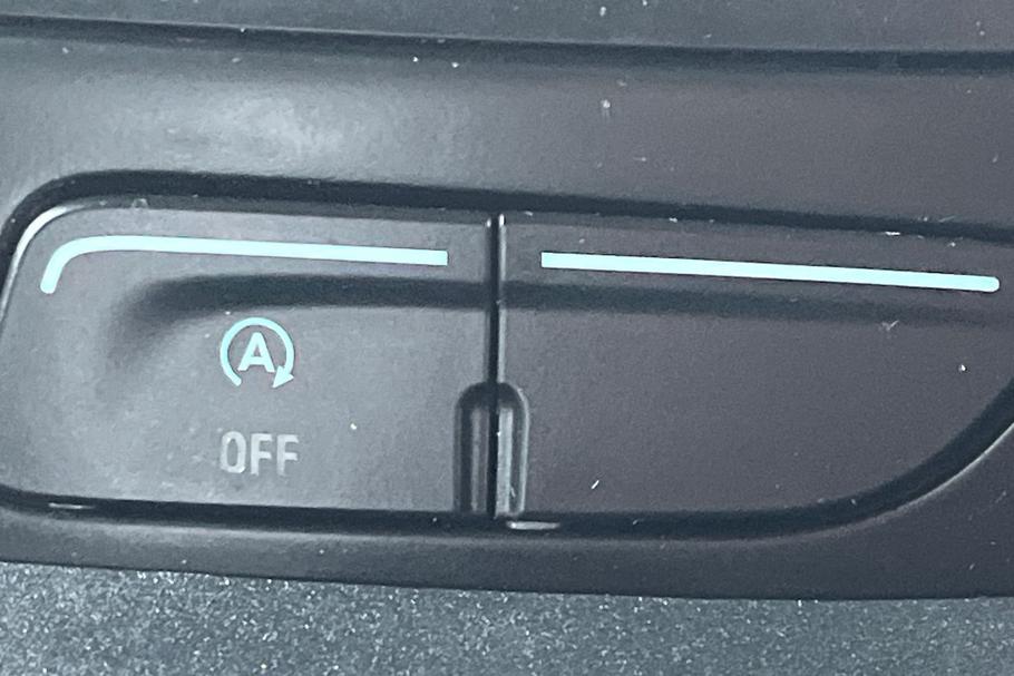 Used Ford TRANSIT CONNECT YR23LRF 17