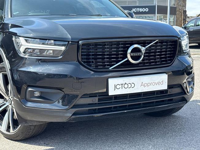VOLVO Xc40 Photo 23