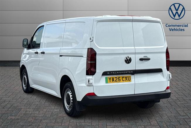 VOLKSWAGEN E-Transporter Photo 3