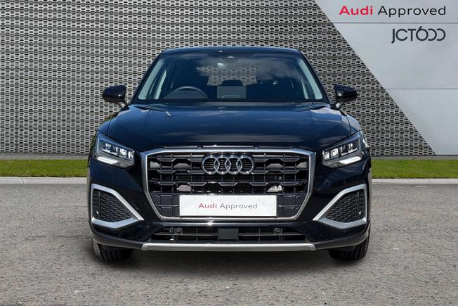 AUDI Q2 Photo 8