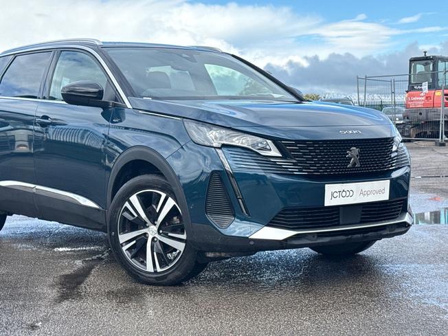 PEUGEOT 5008 Photo 25