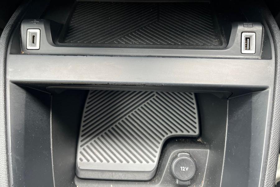 Citroen C4 Photo autoimg-cc6426ed85a6fe6499299426f50f439e0d4b352d.jpg